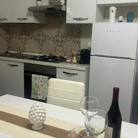 Giardini Naxos Butterflies Apartment *